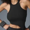 Alosoft Ribbed Revelation Top – Schwarz