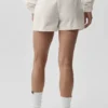 Alumni-Shorts – Elfenbein