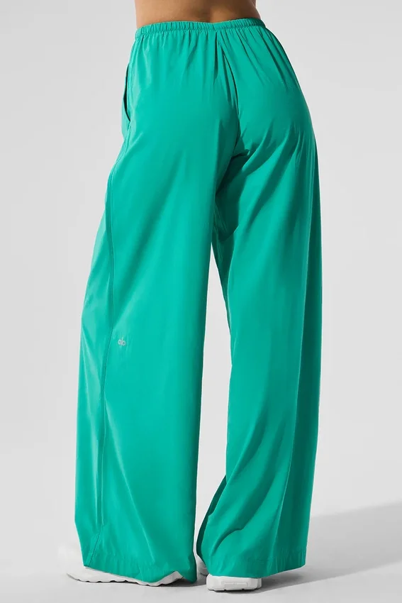 Breezy-Hose mit weitem Bein (lang) – Fichtengrün