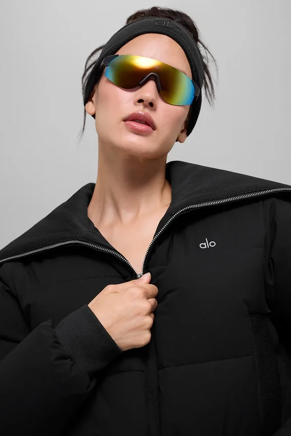 Captivate Puffer – Schwarz