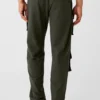 Cargo Venture-Hose – Stealth Green