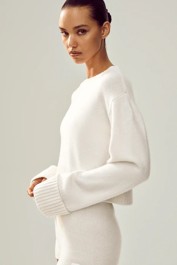 Cashmere Embrace Pullover – Ivory