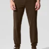 Co-Op-Hose (lang) – Espresso