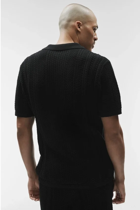 Coastline Knit Kurzarmshirt – Schwarz