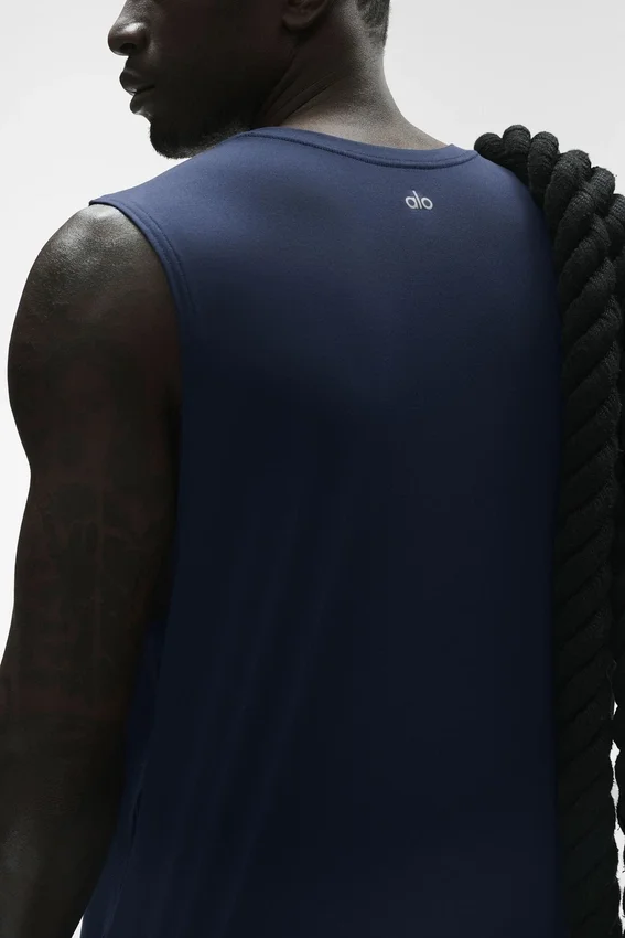 Conquer Muscle Tank – Marineblau