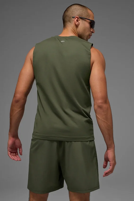 Conquer Muscle Tank – Olivgrün