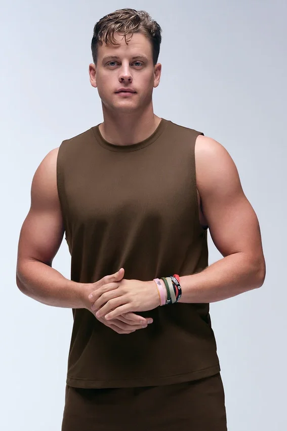 Conquer Muscle Top – Espresso