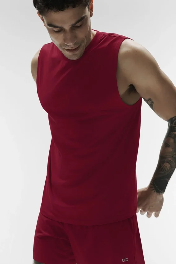 Conquer Muscle Top – Garnet