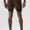 Conquer React 2-in-1 Performance-Shorts – Espresso/Schwarz