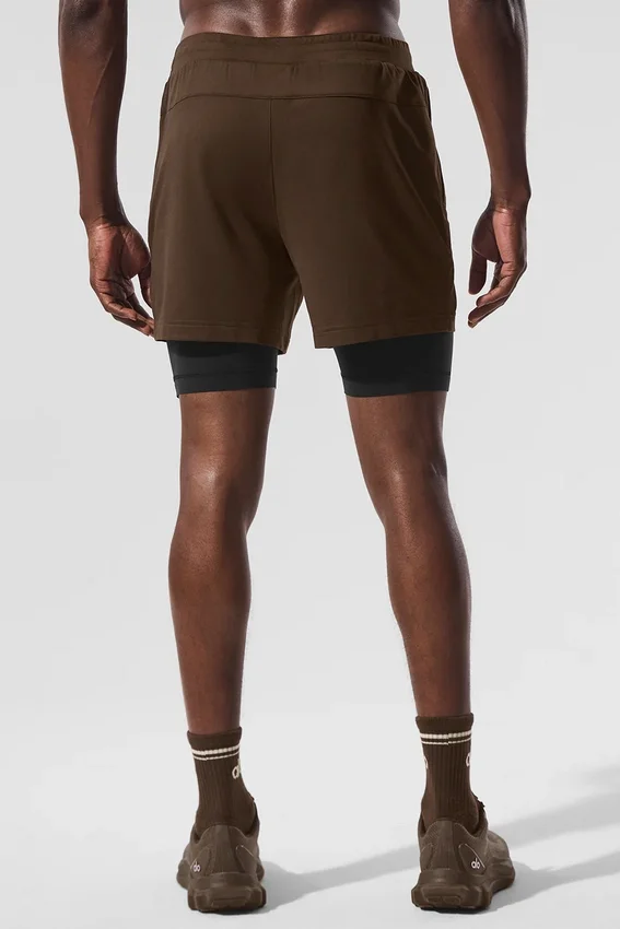 Conquer React 2-in-1 Performance-Shorts – Espresso/Schwarz