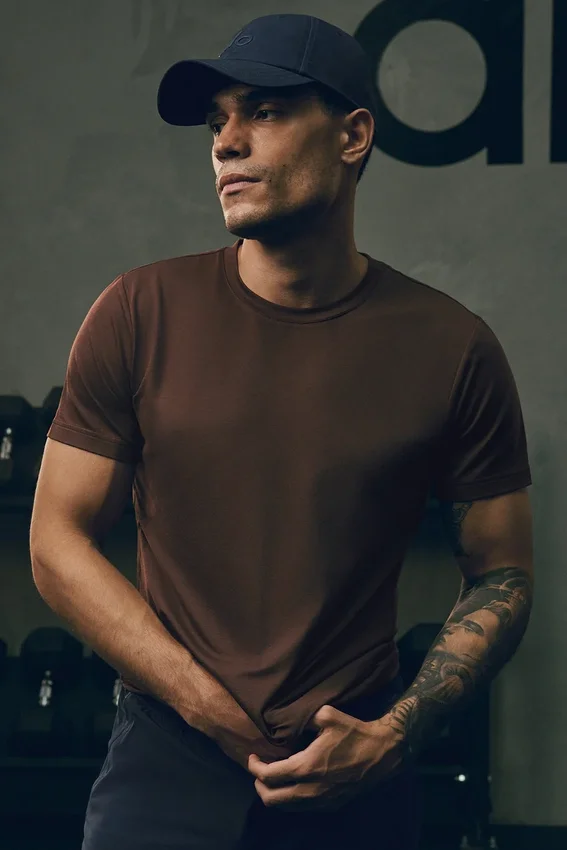 Conquer Reform Kurzarmshirt – Brownstone
