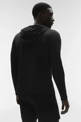 Conquer Reform Langarmshirt mit Kapuze – Schwarz
