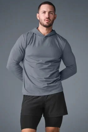 Conquer Reform Langarmshirt mit Kapuze – Steel Grey