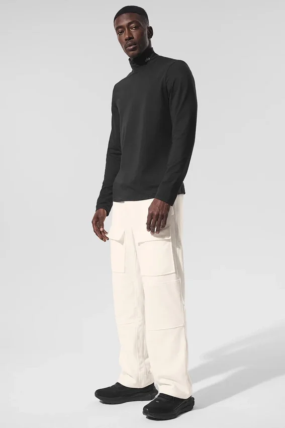 Conquer Reform Langarmshirt mit Stehkragen – Schwarz