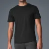 Conquer Reform Rundhals-Kurzarmshirt – Schwarz