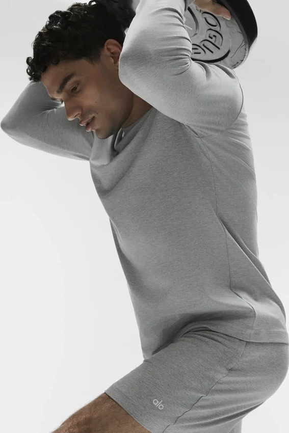 Conquer Reform Rundhals-Langarmshirt – Athletic Heather Grey
