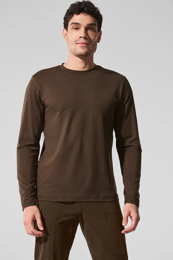 Conquer Reform Rundhals-Langarmshirt – Espresso