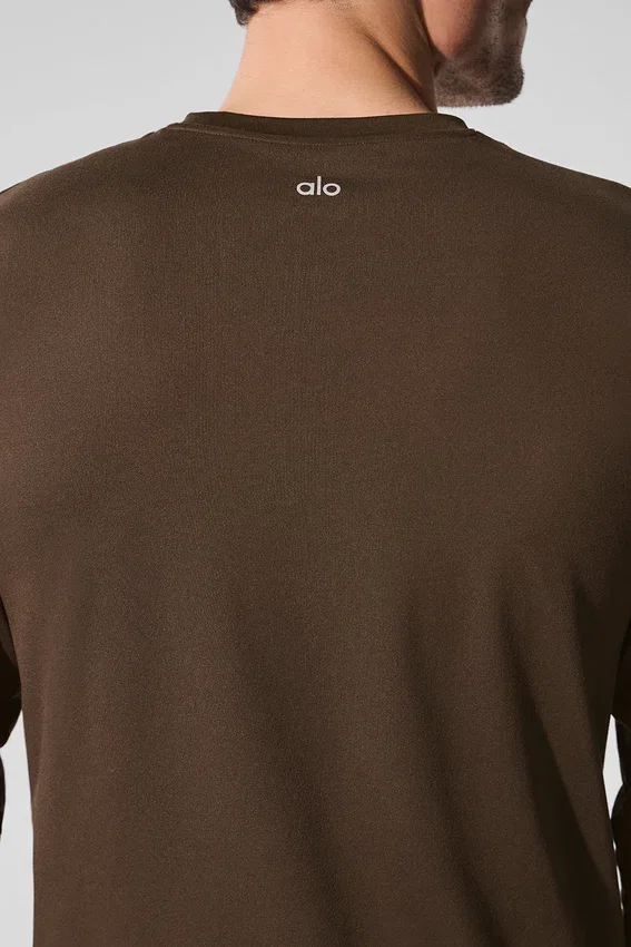 Conquer Reform Rundhals-Langarmshirt – Espresso