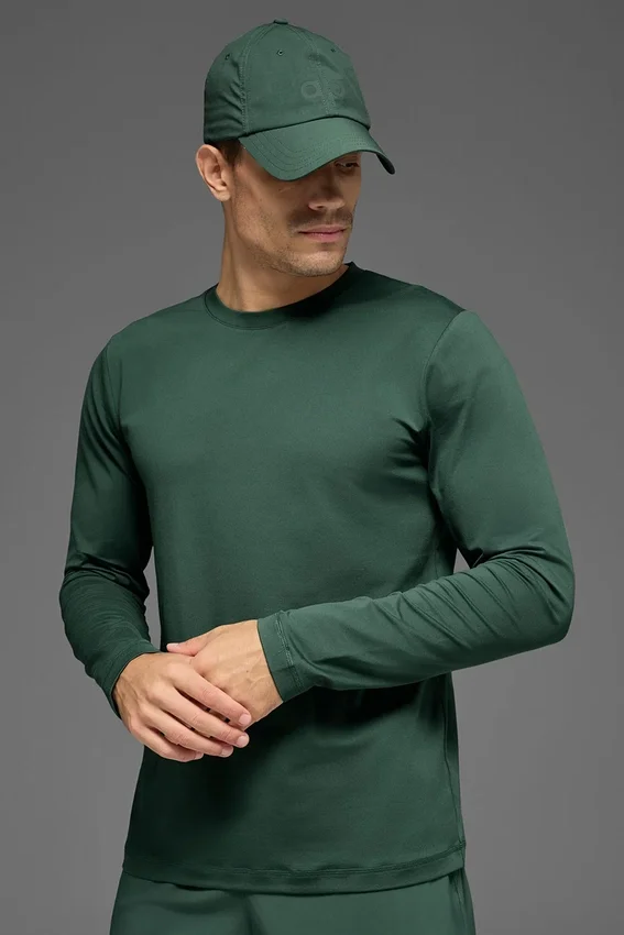 Conquer Reform Rundhals-Langarmshirt – Kleegrün