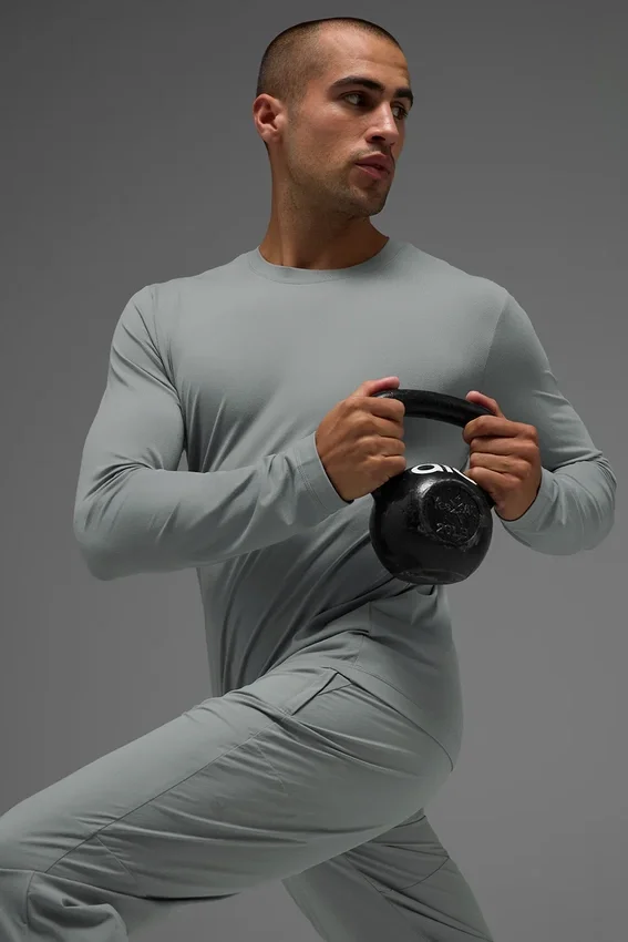 Conquer Reform Rundhals-Langarmshirt – Lunar Grey