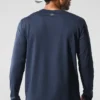 Conquer Reform Rundhals-Langarmshirt – Marineblau