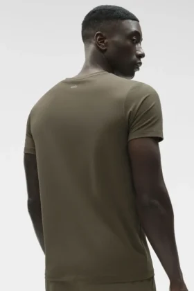 Conquer Reform Rundhals-T-Shirt mit Kurzarmshirts – Olive Tree