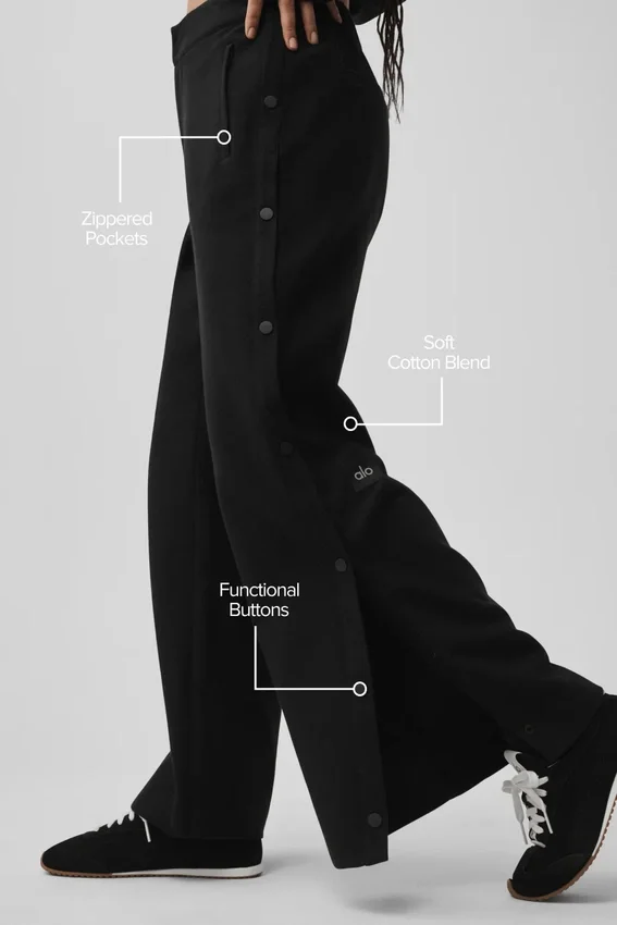 Cosmopolitan-Hose mit mittlerer Leibhöhe und Druckknöpfen – Schwarz