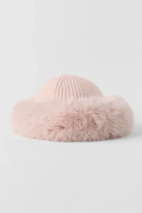 Courchevel Kaschmir-Mütze mit Kunstfell – Frosted Pink