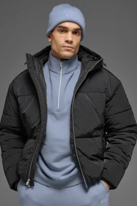 Crinkle-Nylon-Bühnensteppjacke mit Kapuze – Schwarz