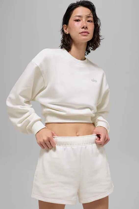 Cropped Accolade Rundhals-Pullover – Elfenbein