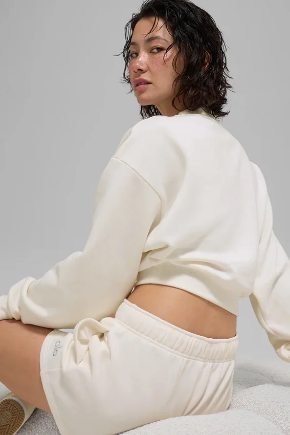 Cropped Accolade Rundhals-Pullover – Elfenbein
