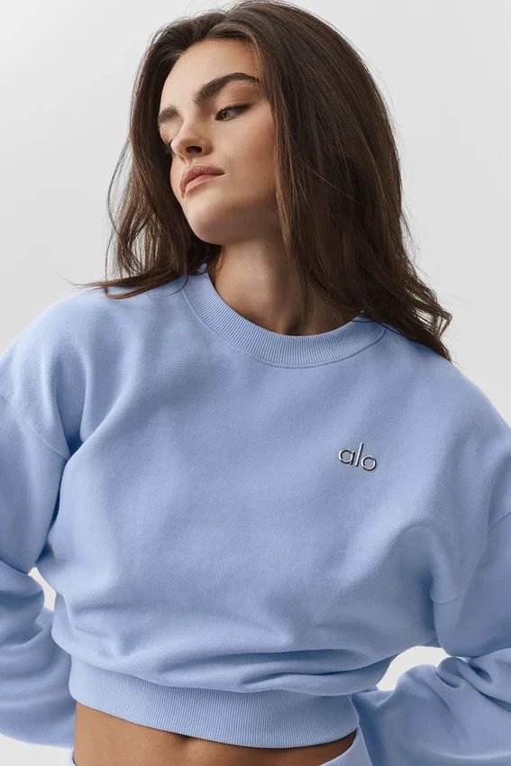 Cropped Accolade Rundhalspullover – Helles Provence-Blau