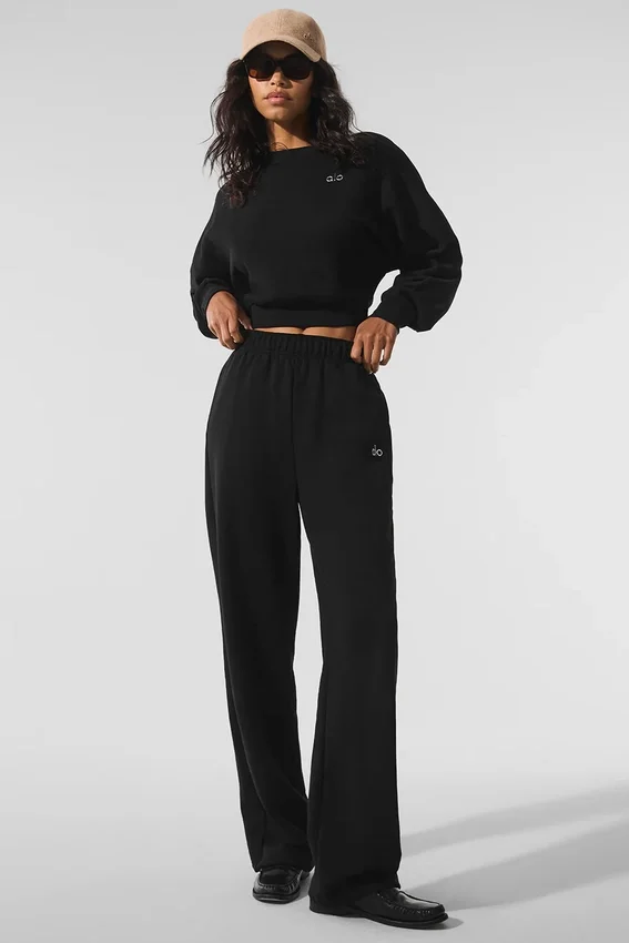 Cropped Accolade Rundhalspullover – Schwarz