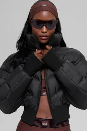 Cropped Atmosphere Daunenjacke – Schwarz