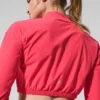 Cropped Breezy Full-Zip-Überzieher – Candy Red