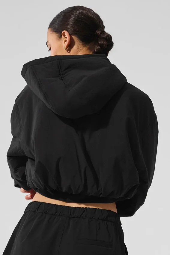 Cropped Mountain Peak Full-Zip Hoodie – Schwarz