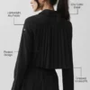 Cropped Unmatched Langarmshirt – Schwarz