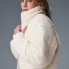 Darling Pullover Puffer – Elfenbein