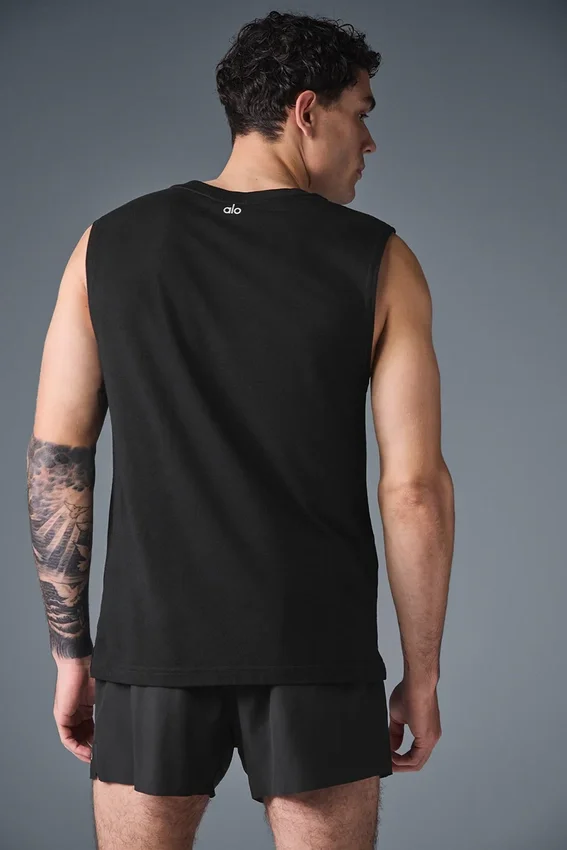 Das Triumph Muscle Top – Schwarz