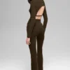 Denim-Strick-Shirt mit rückenfreiem Ausschnitt und Langarmshirts – Espresso/Schwarz