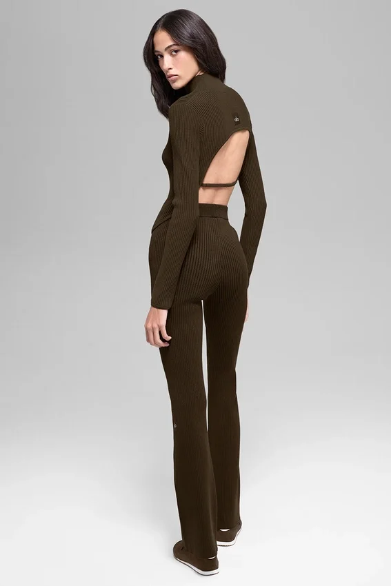 Denim-Strick-Shirt mit rückenfreiem Ausschnitt und Langarmshirts – Espresso/Schwarz