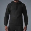 Der Triumph-Hoodie – Schwarz