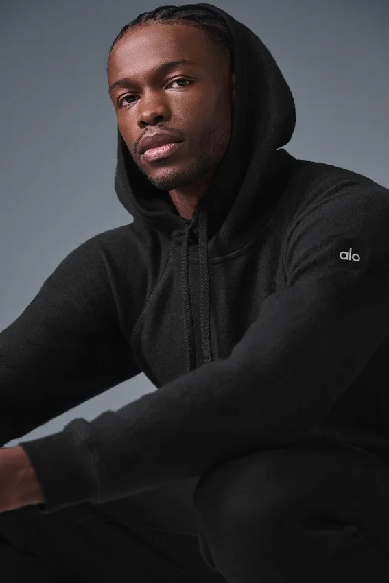 Der Triumph-Hoodie – Schwarz