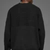 Domain Shift Rippstrick-Pullover mit Rundhalsausschnitt – Schwarz