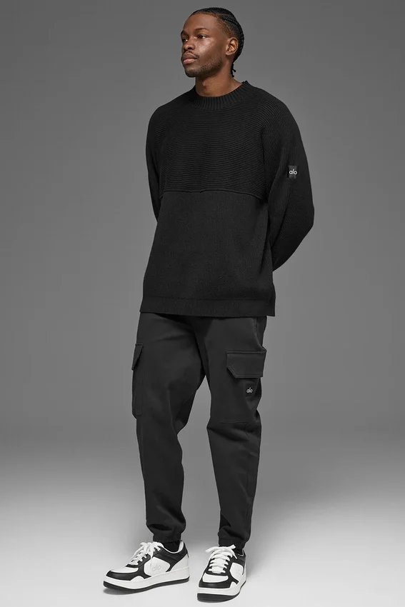 Domain Shift Rippstrick-Pullover mit Rundhalsausschnitt – Schwarz