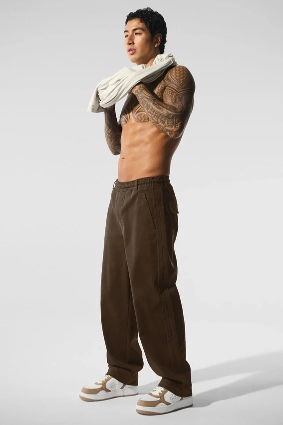 Edition Sueded Straight Leg Hose – Espresso