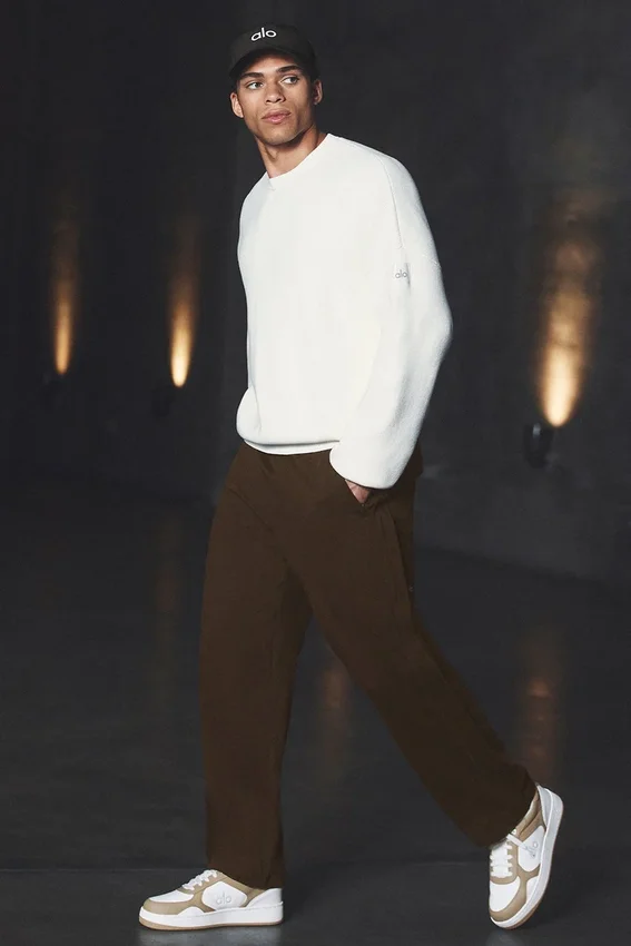 Edition Sueded Straight Leg Hose – Espresso