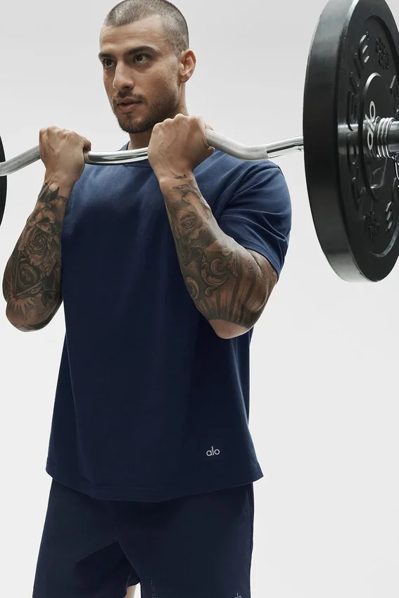 Essential Kurzarmshirt für den Street-Stil – Navy
