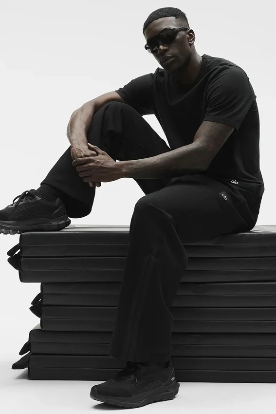 Essential Kurzarmshirt für den Street-Stil – Schwarz