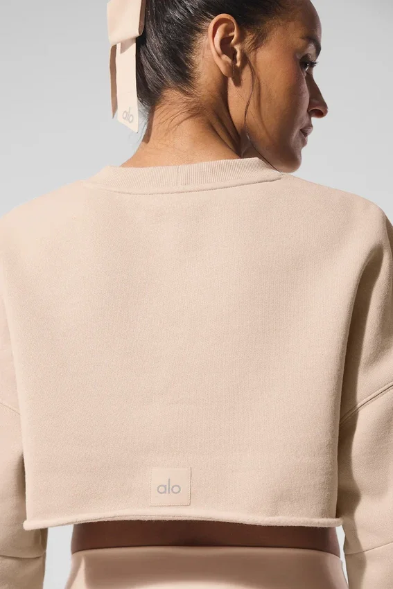 Extreme Cropped Pullover – Macadamia